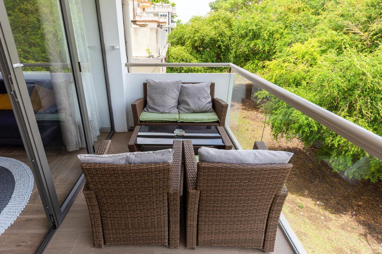 373 Wolmar Cosy And Modern Apartment- 200 Metres From The Beach And Supermarkets And Just Next To Domaine De Wolmar With Views Of Deers And Green Natural Park Flic-en-Flacq Buitenkant foto